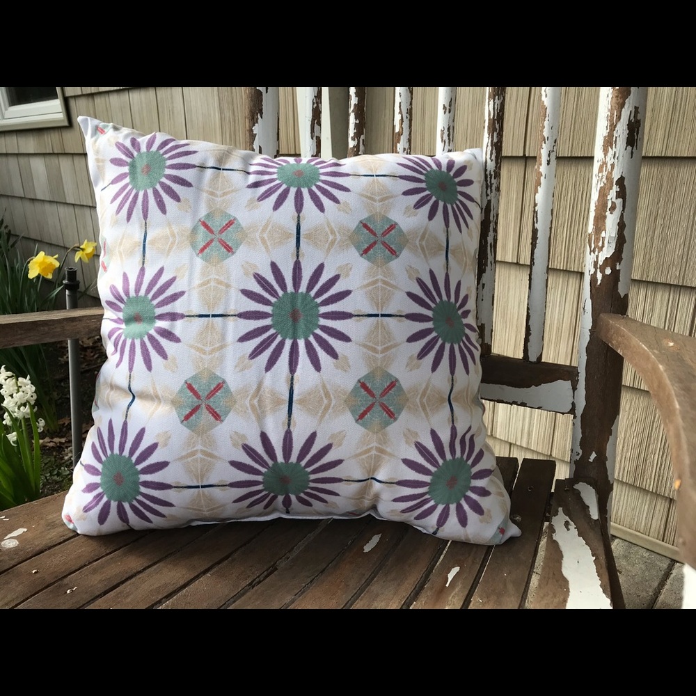 New Indoor & Outdoor Safe Decorative Accent Pillow